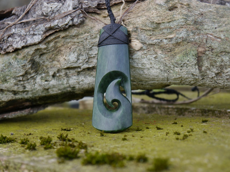 Pounamu Greenstone Nephrite Jade Maori Toki Fish Hook Etsy - image 0